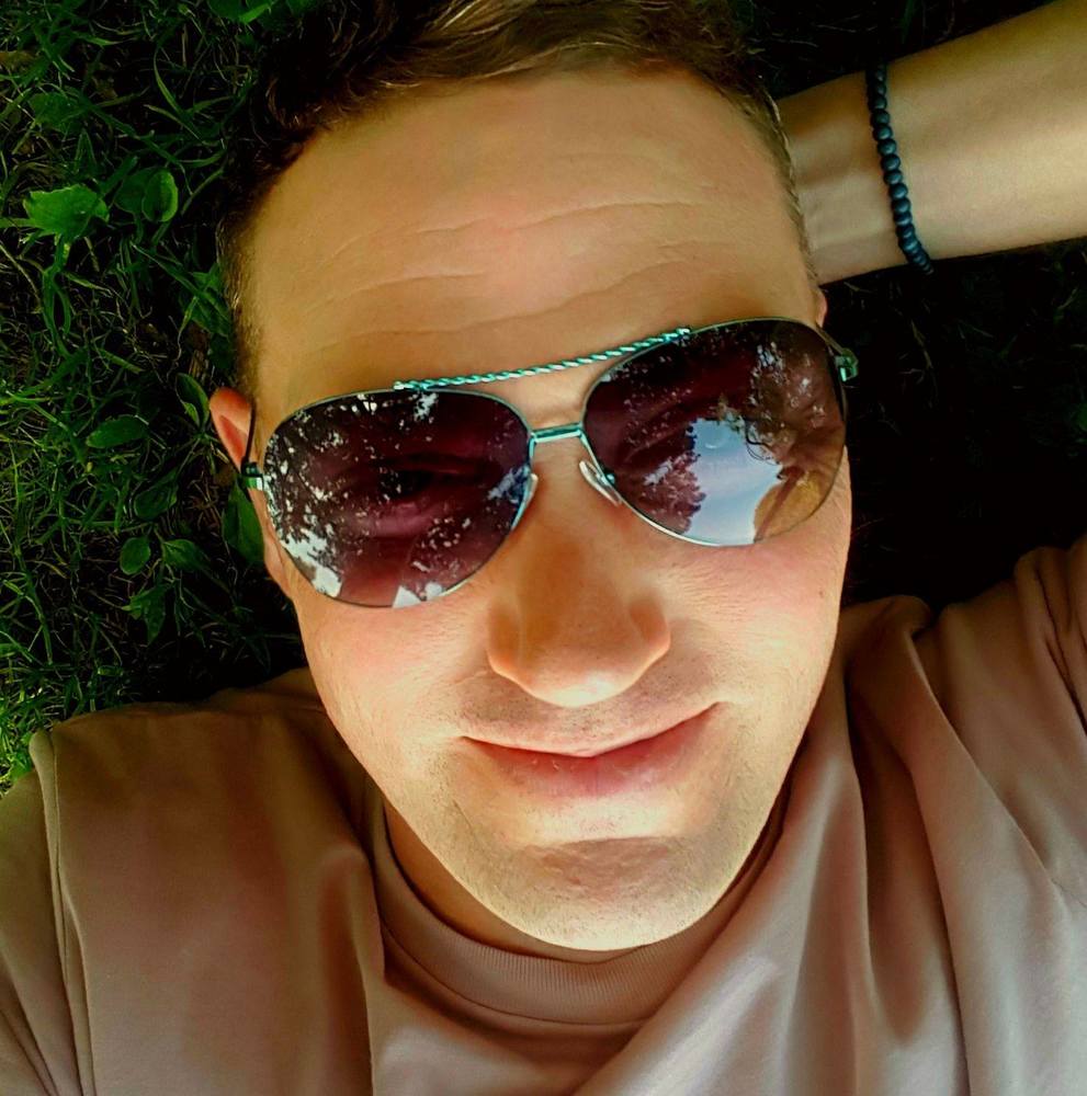 Meet your Posher, Anthony